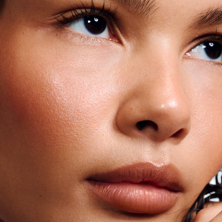 peptide lip shape bend - Modern Glow Style