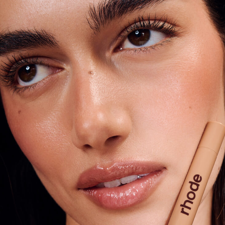 peptide lip shape lift - Subtle Glow Style