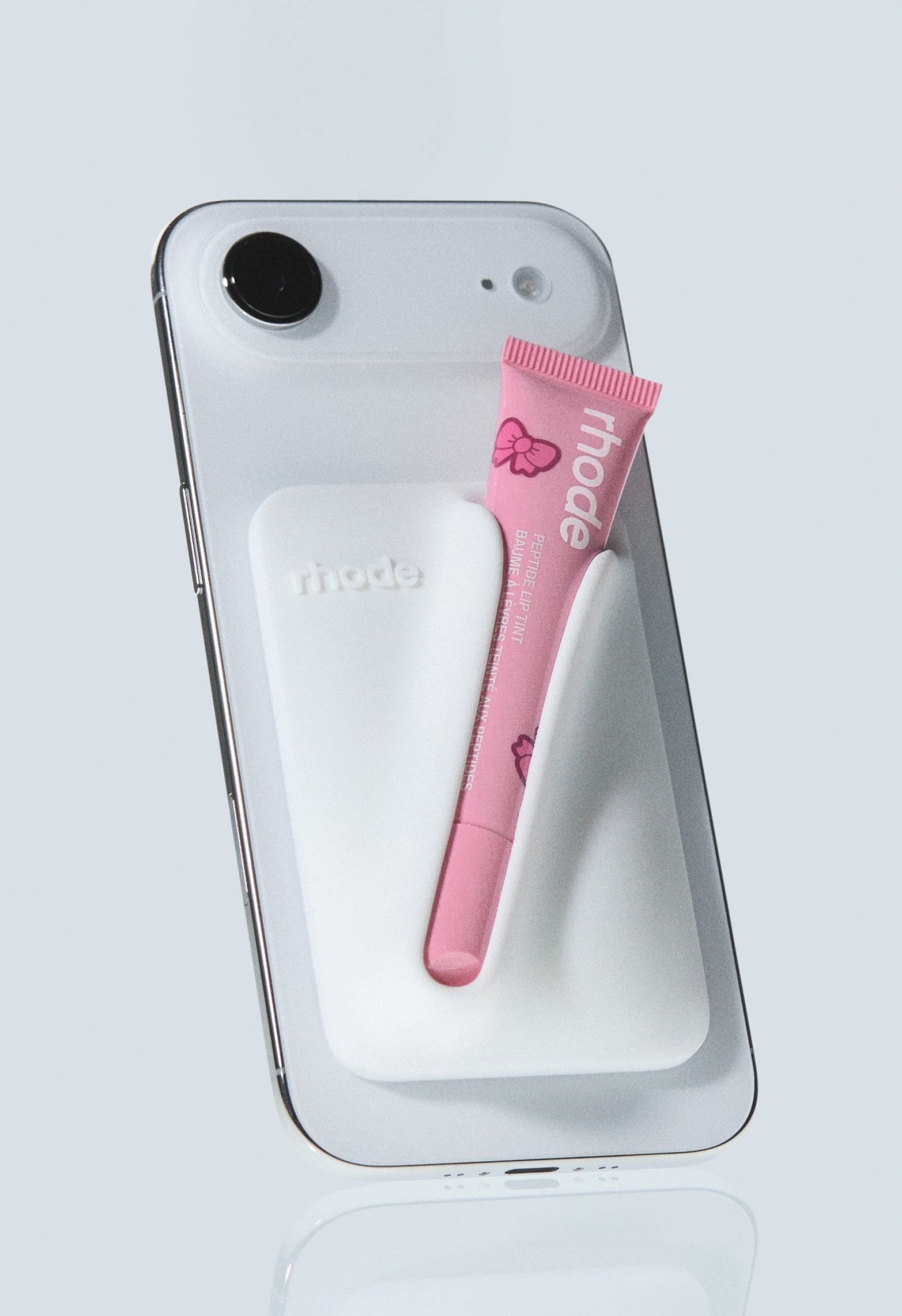 snap-on lip case - Simple Elevated Beauty