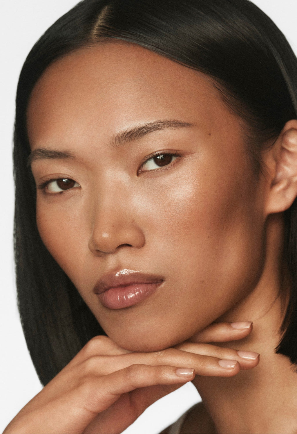 pocket bronze sunbed - The Beauty Routine Edit