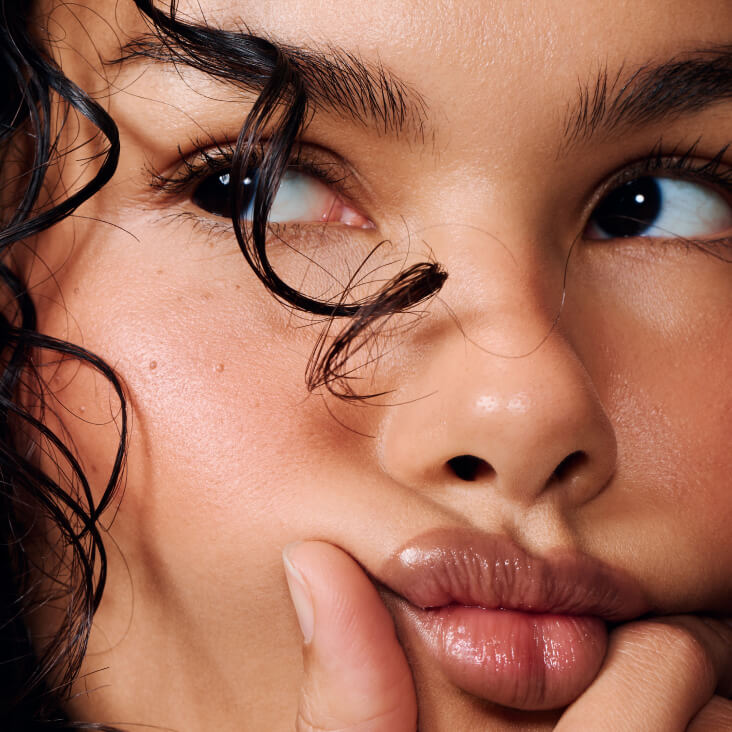 peptide lip shape twist - Glow Made Rhode